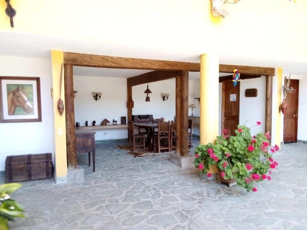 Finca Hotel La Ponderosa Ριονέγρο Εξωτερικό φωτογραφία