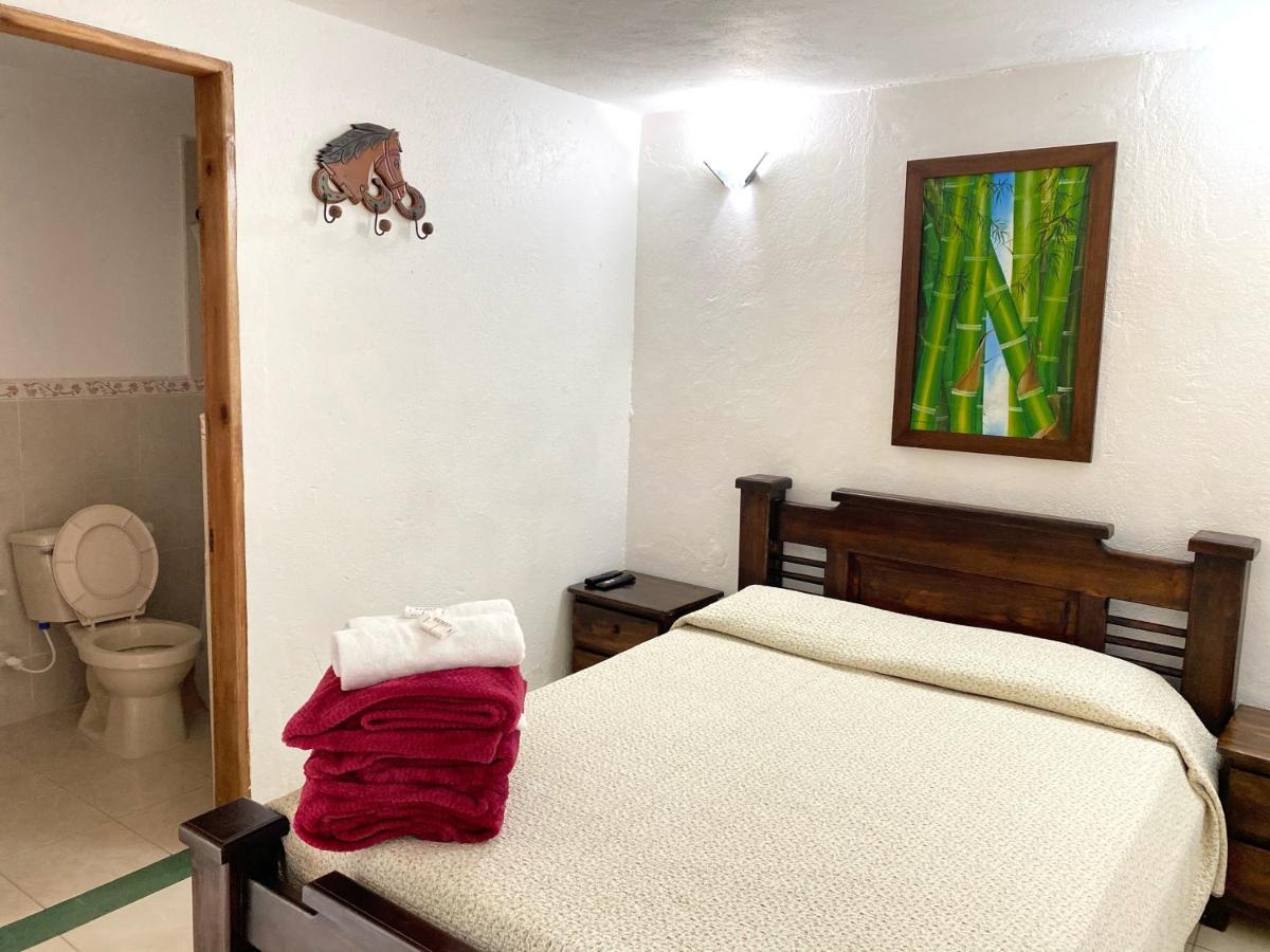 Finca Hotel La Ponderosa Ριονέγρο Εξωτερικό φωτογραφία