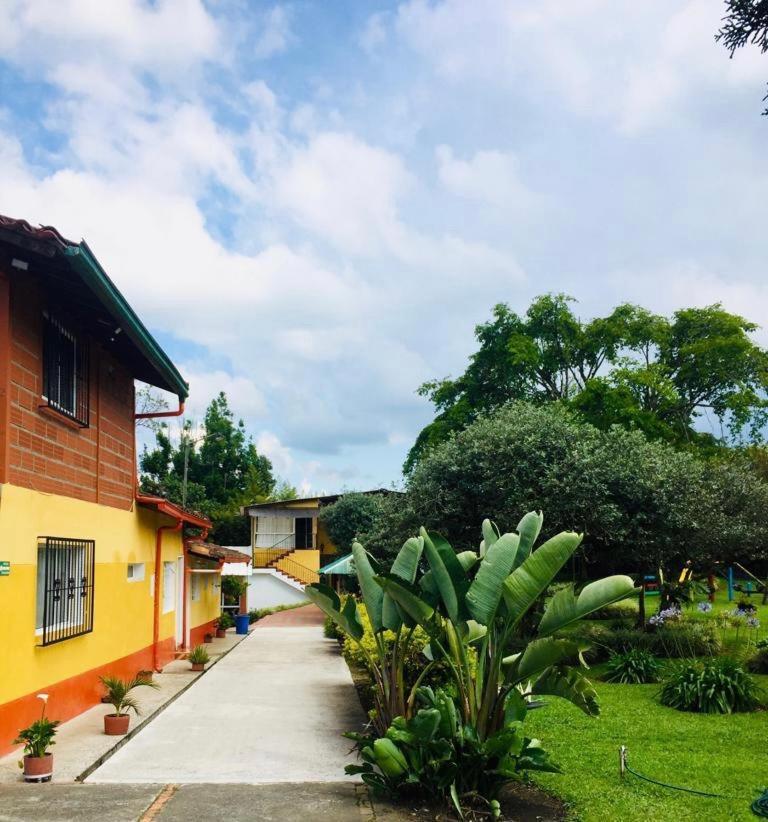 Finca Hotel La Ponderosa Ριονέγρο Εξωτερικό φωτογραφία