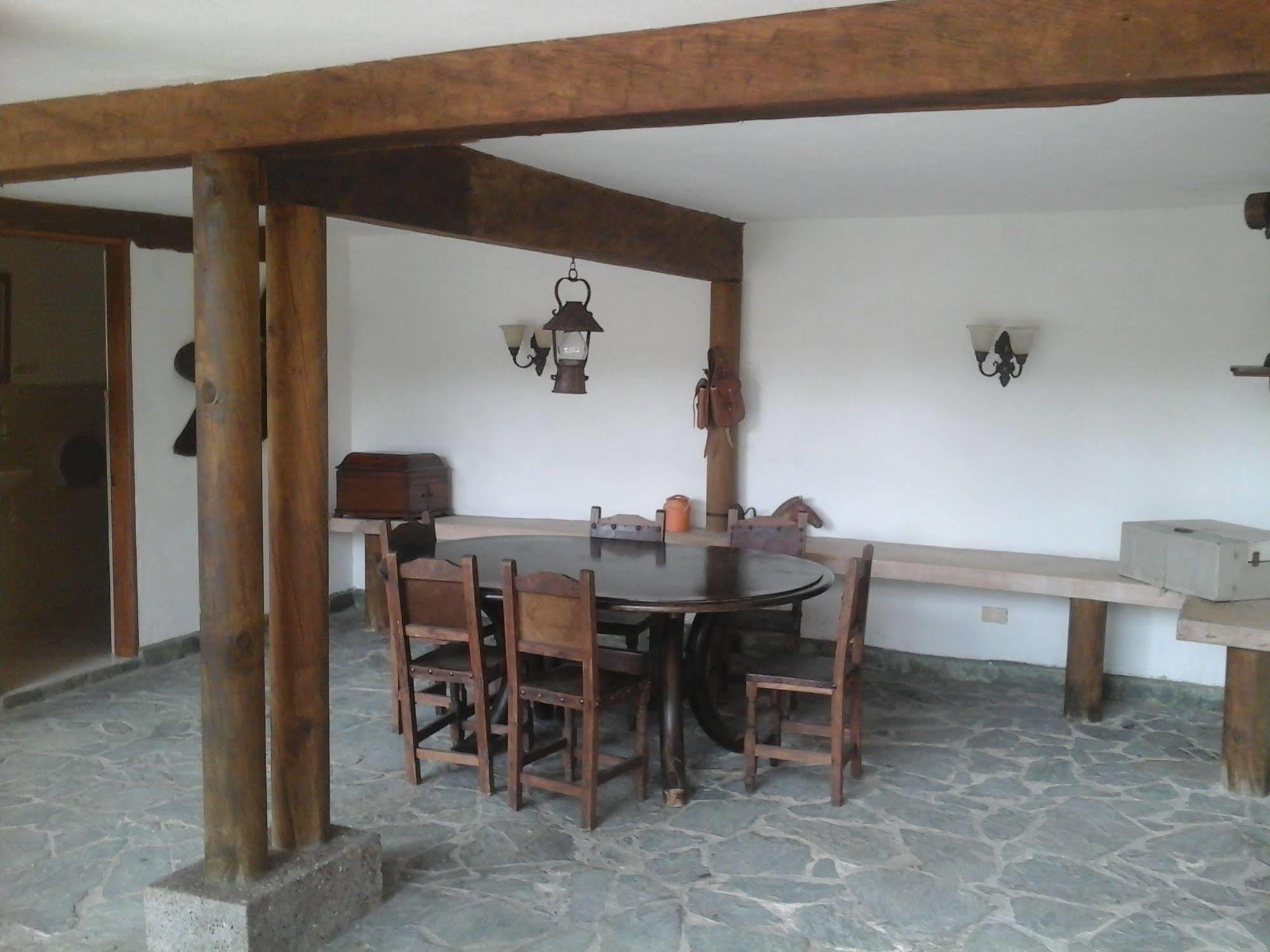 Finca Hotel La Ponderosa Ριονέγρο Εξωτερικό φωτογραφία