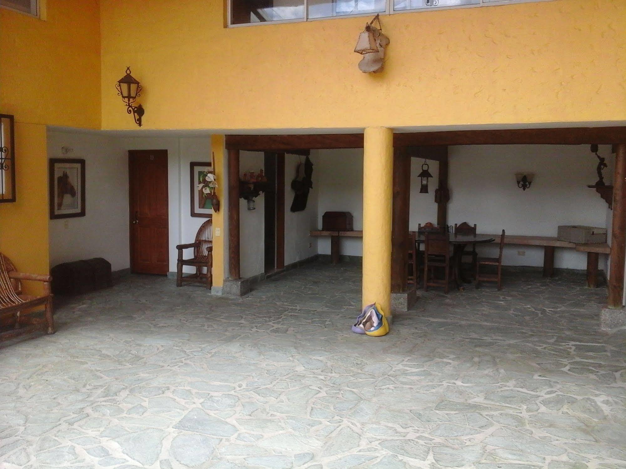 Finca Hotel La Ponderosa Ριονέγρο Εξωτερικό φωτογραφία